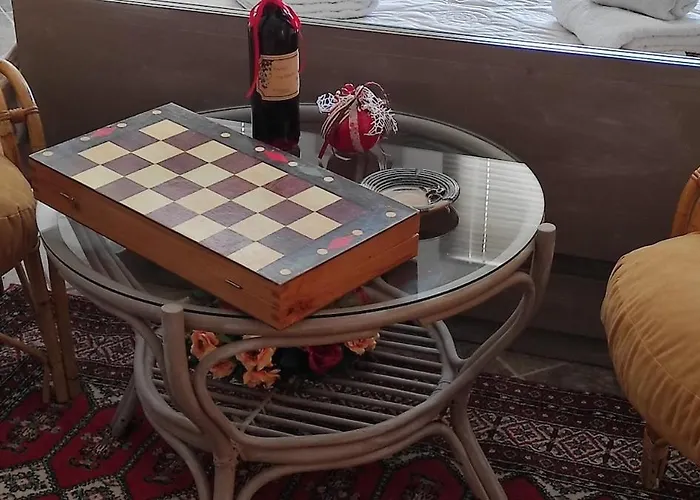 Appartamento Giannis, A Breath Away From Athens!